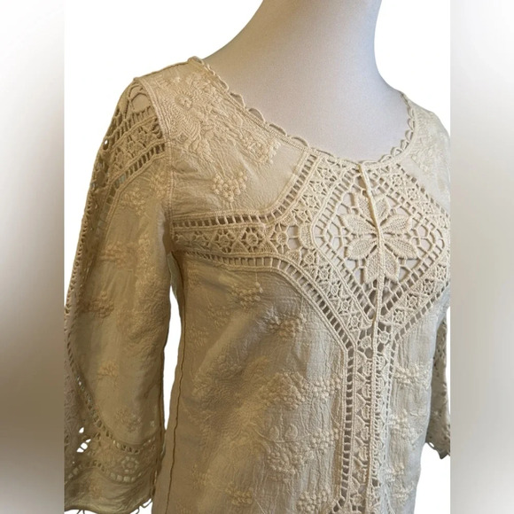Coco & Jaimeson Ivory Embroidered Crocheted Sheer Top - Picture 4 of 6